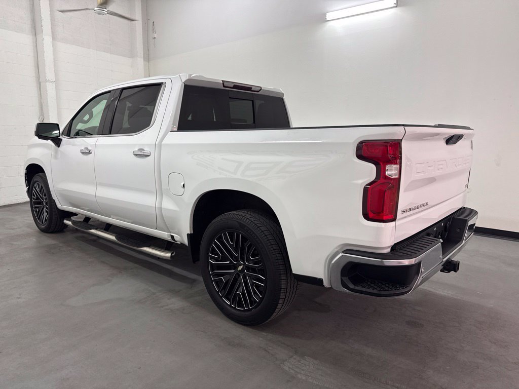 Used 2020 Chevrolet Silverado 1500 LTZ w/ LTZ Plus Package AWD/4WD image 7