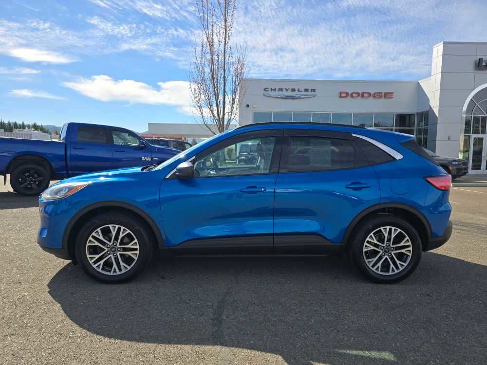 Used 2021 Ford Escape SEL AWD/4WD image 2