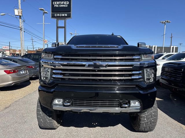 Used 2020 Chevrolet Silverado 2500 High Country w/ Technology Package image 2