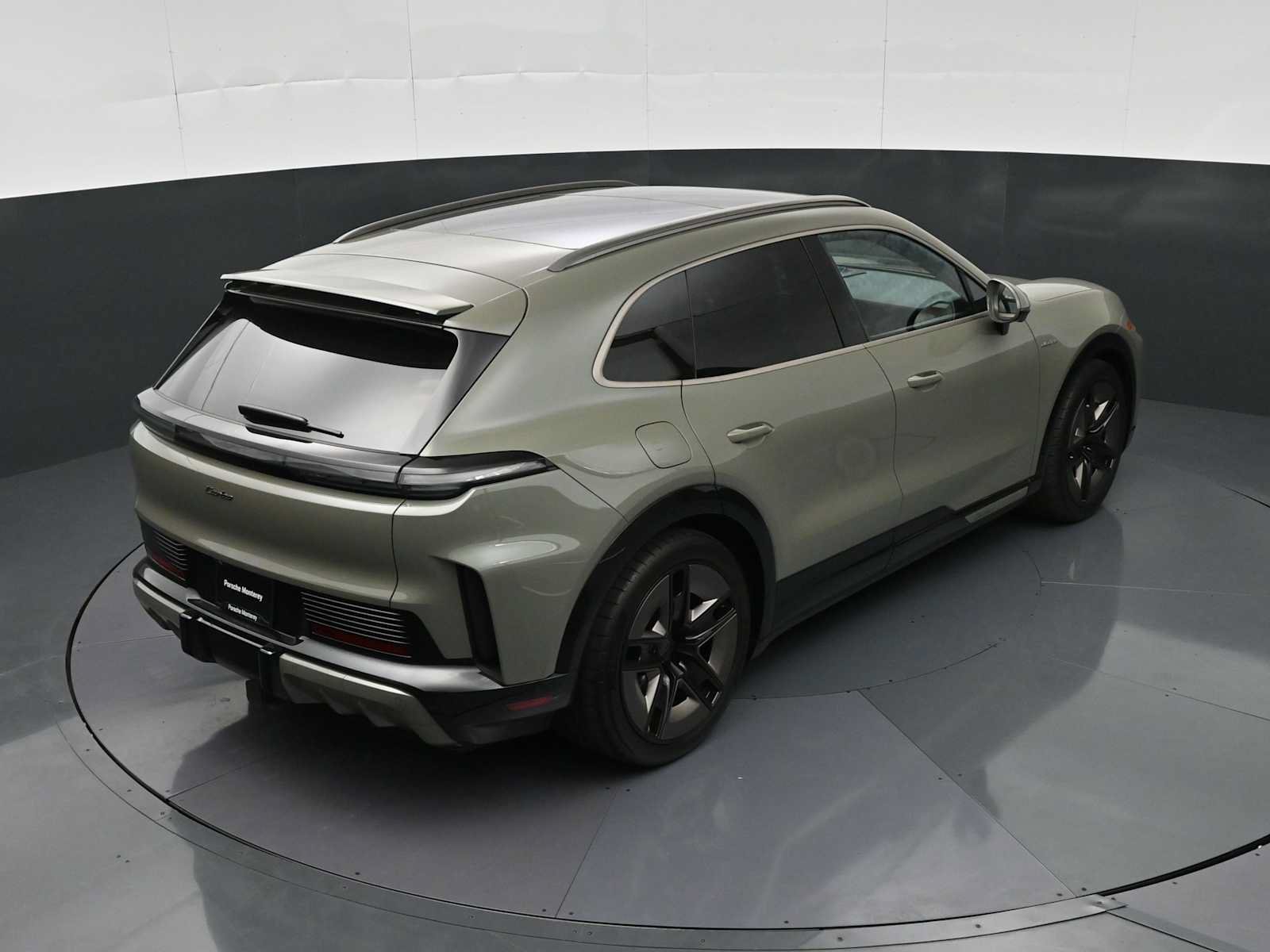 New 2026 Porsche Cayenne Turbo AWD/4WD image 41