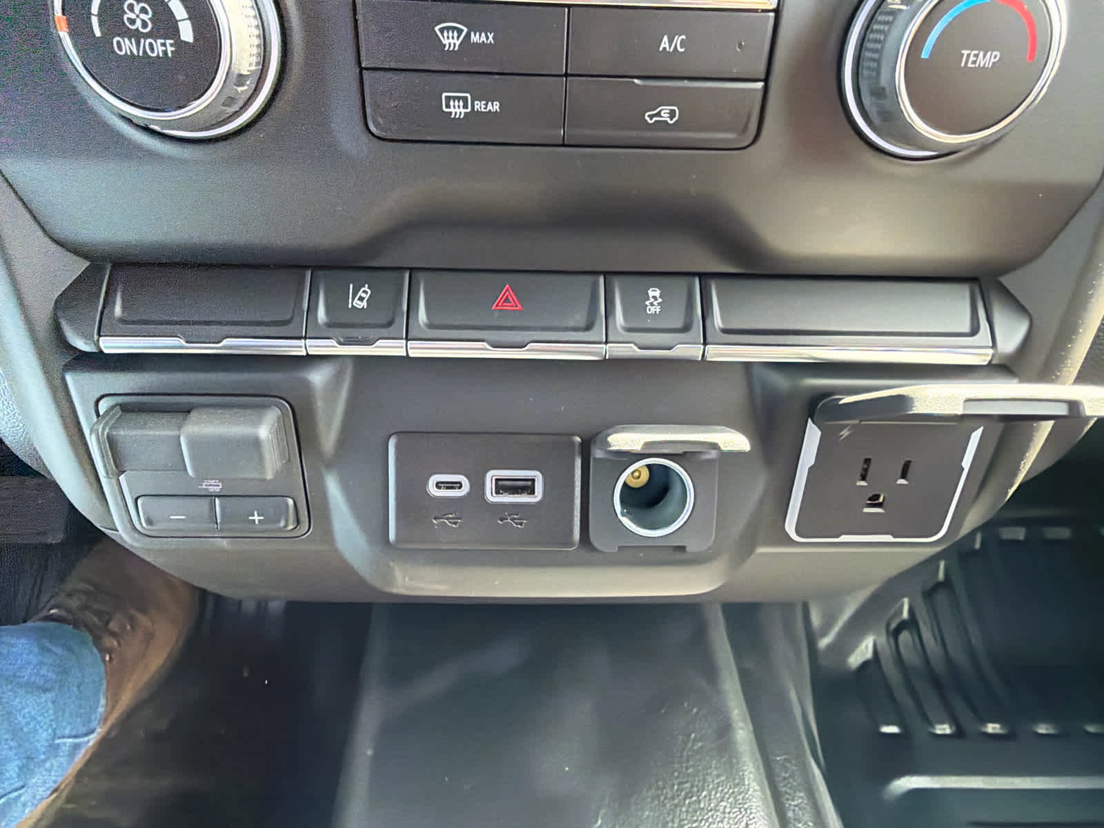 New 2026 Chevrolet Silverado 2500 W/T w/ WT Convenience Package image 30