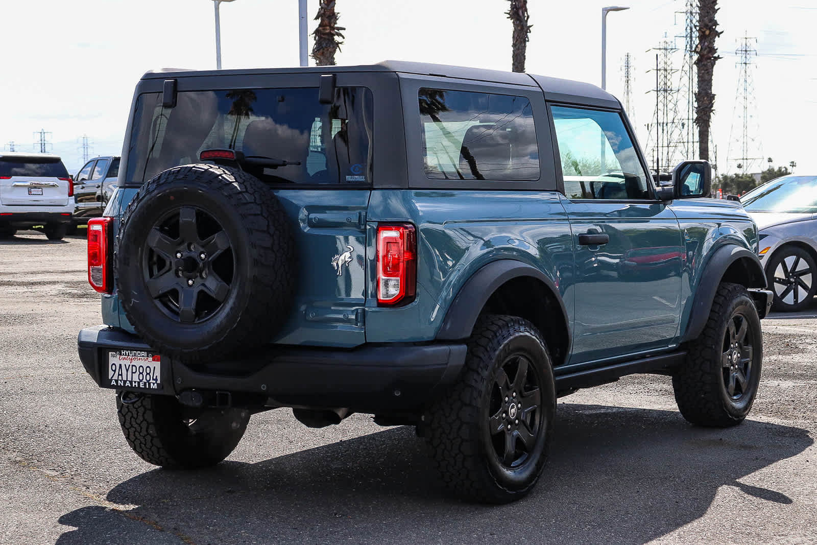 Used 2022 Ford Bronco Black Diamond image 6