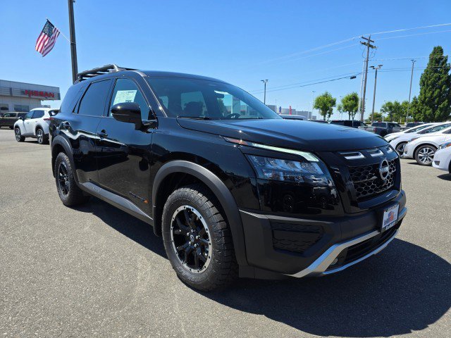 New 2025 Nissan Pathfinder Rock Creek image 1
