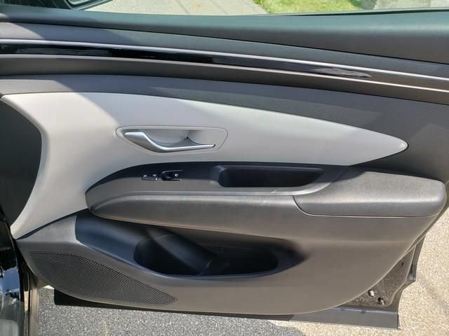 Used 2024 Hyundai Tucson SEL FWD image 23