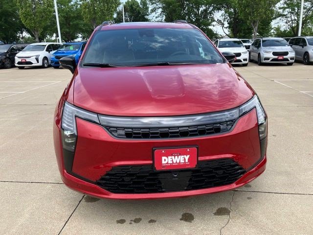 New 2027 Chrysler Pacifica Limited w/ S Appearance Package AWD/4WD image 2