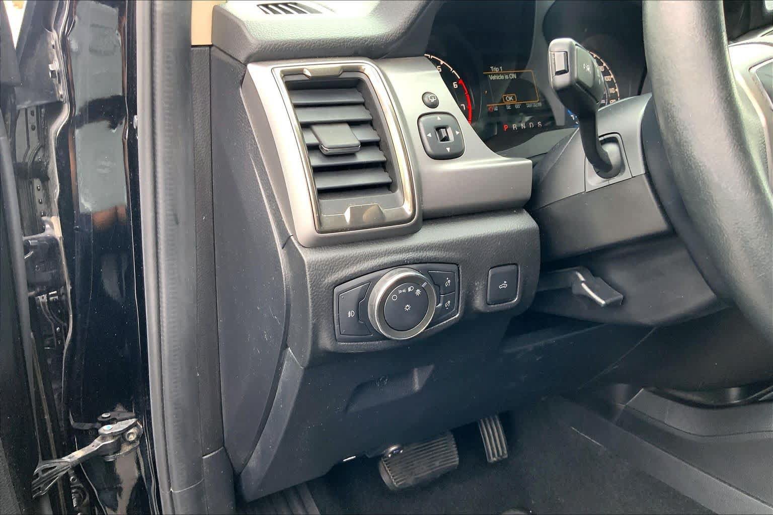 Used 2020 Ford Ranger XLT w/ Equipment Group 301A Mid RWD image 32