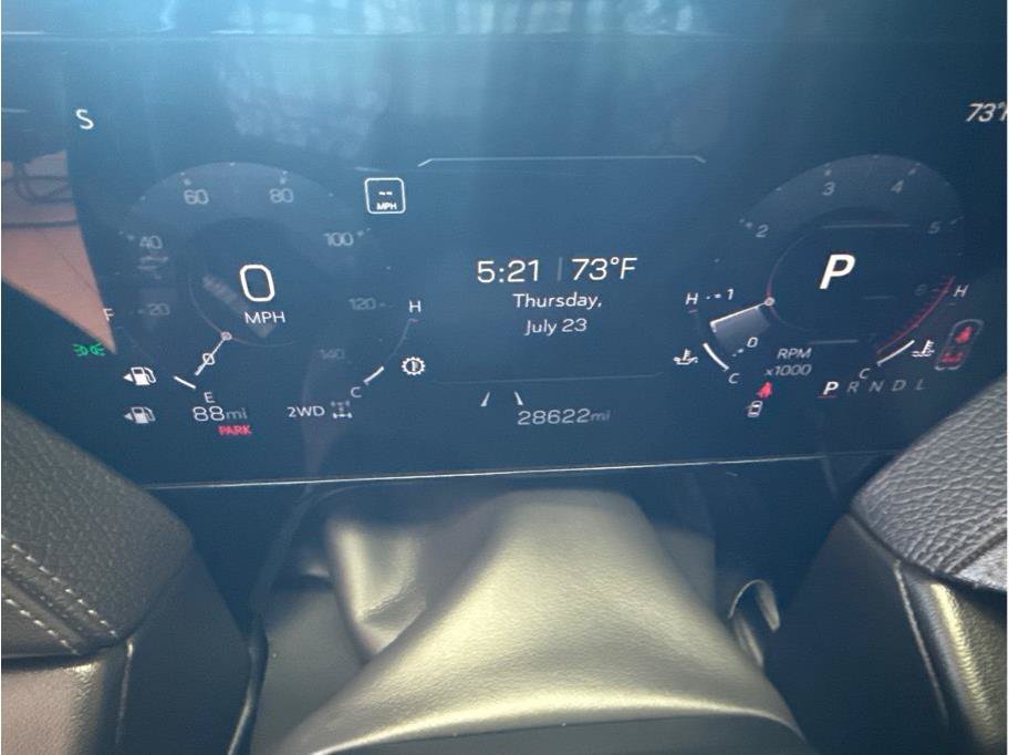 Used 2025 GMC Yukon Denali AWD/4WD image 21
