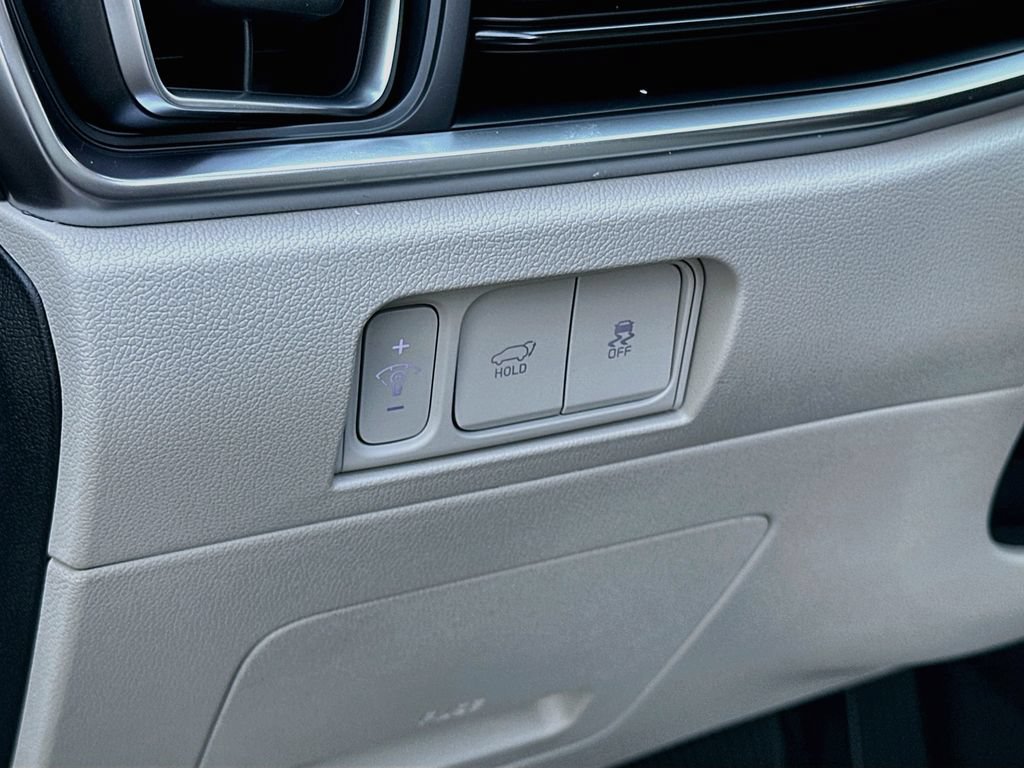 Certified 2025 Kia Sorento EX FWD image 10