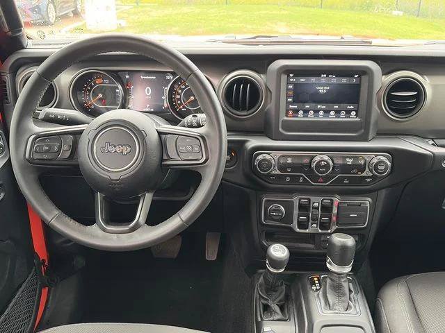 Used 2023 Jeep Wrangler Unlimited Sport AWD/4WD image 13