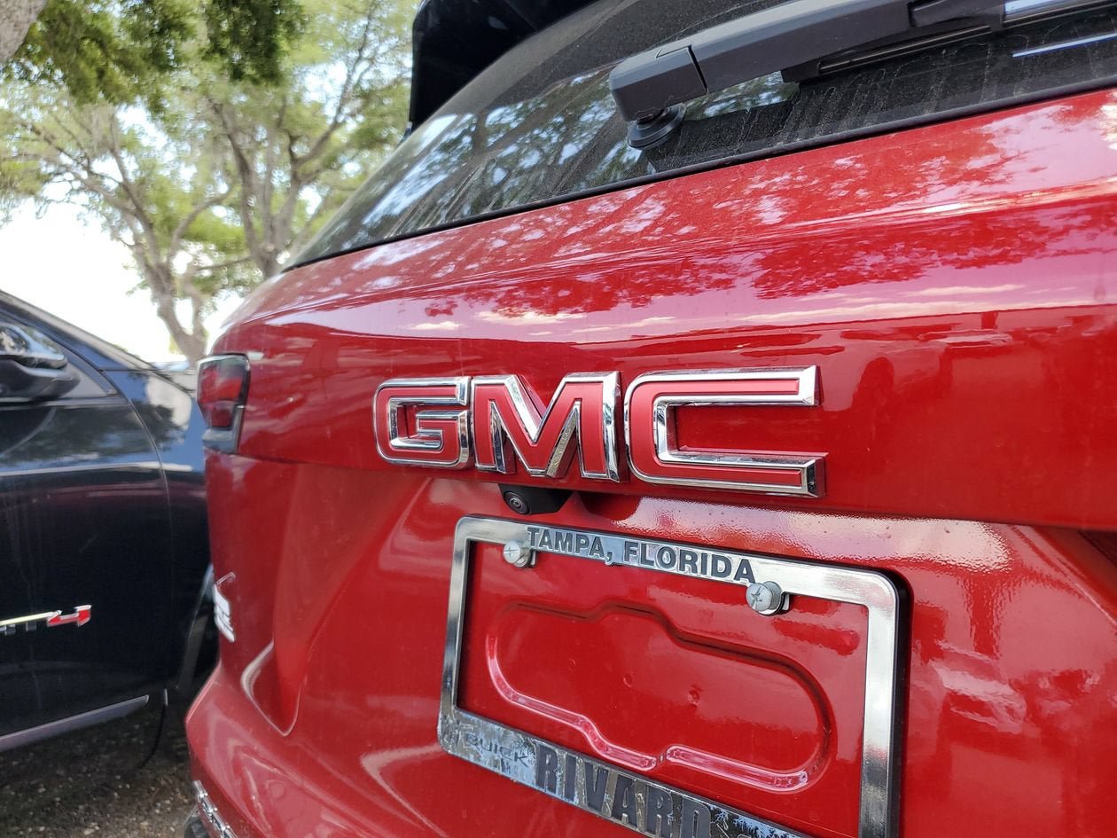 New 2026 GMC Terrain AT4 w/ Technology Package II AWD/4WD image 7
