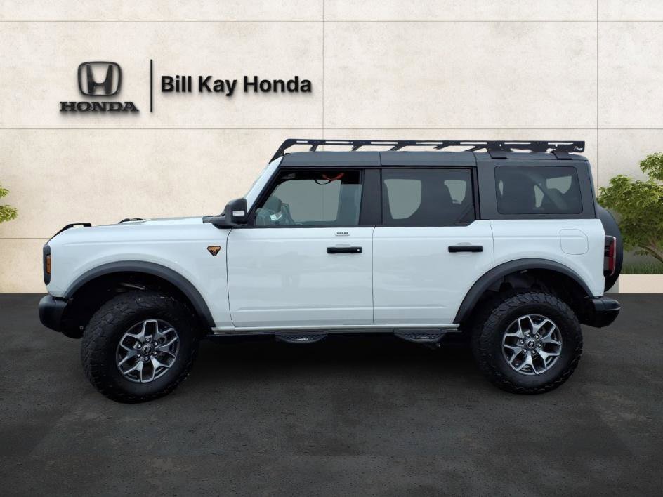 Used 2023 Ford Bronco Badlands image 7