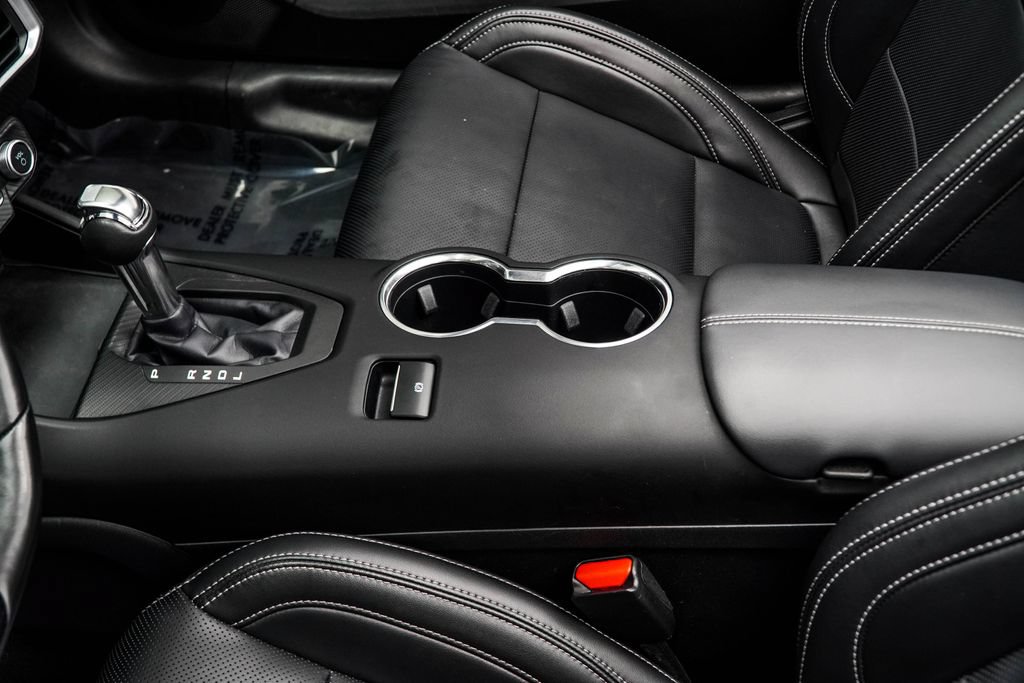 Used 2025 Ford Mustang Premium RWD image 20