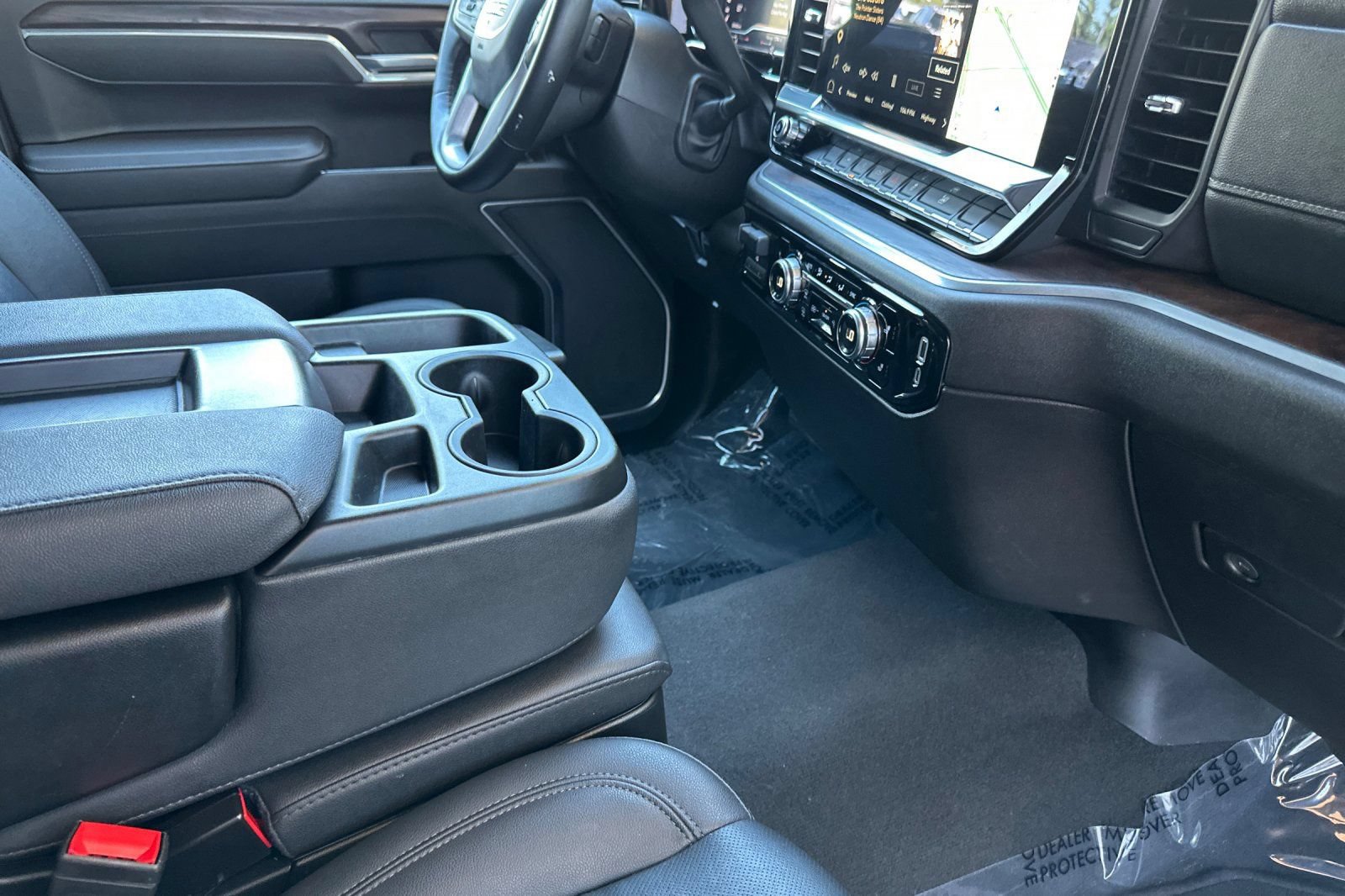 Certified 2025 GMC Sierra 1500 SLT RWD image 16