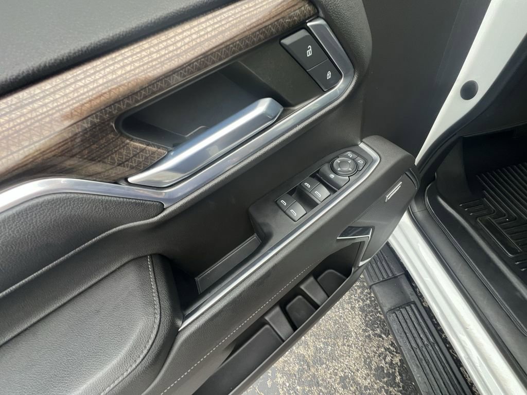 Used 2022 Chevrolet Silverado 1500 RST image 16