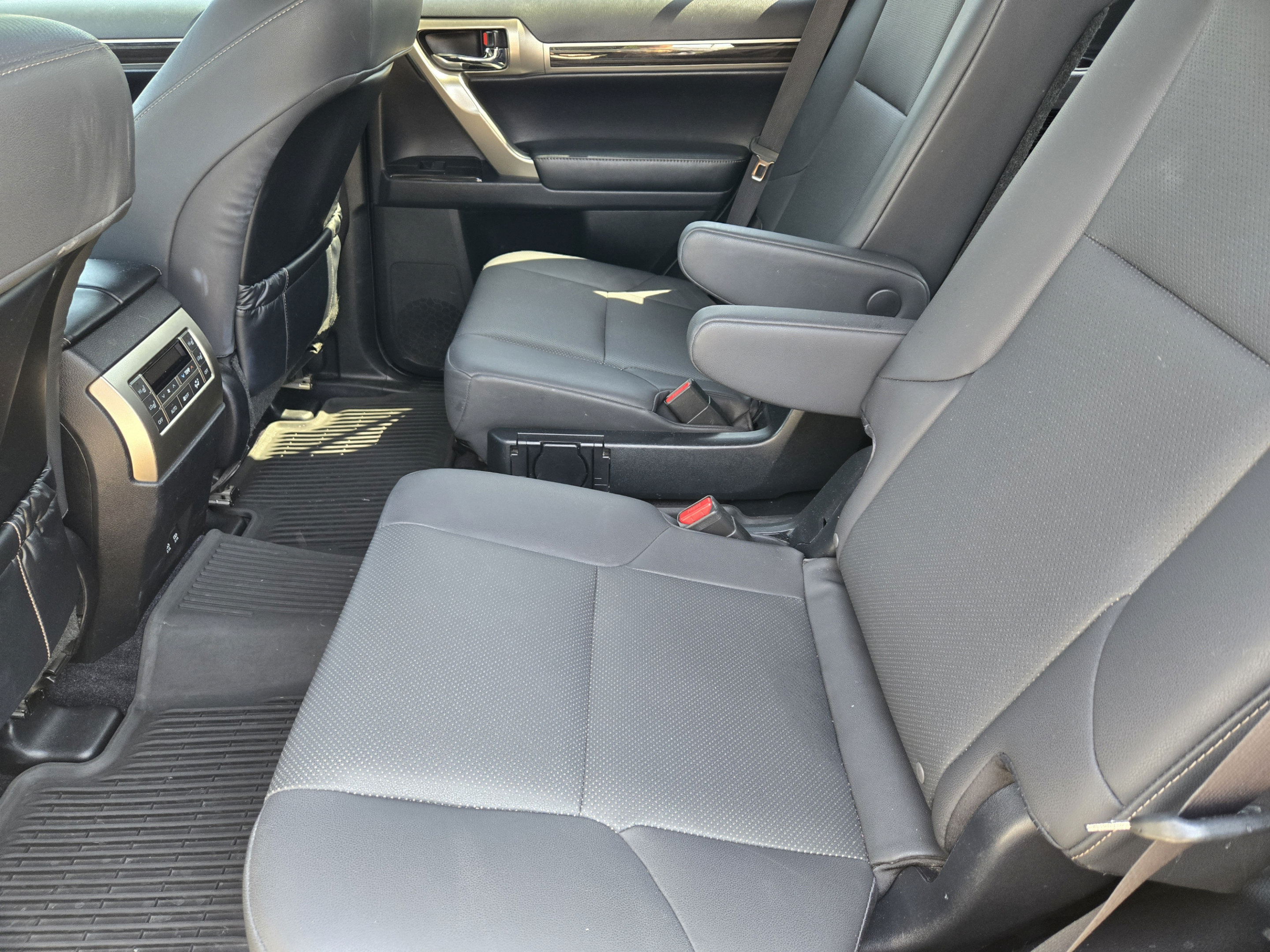 Used 2021 Lexus GX 460 Premium AWD/4WD image 29