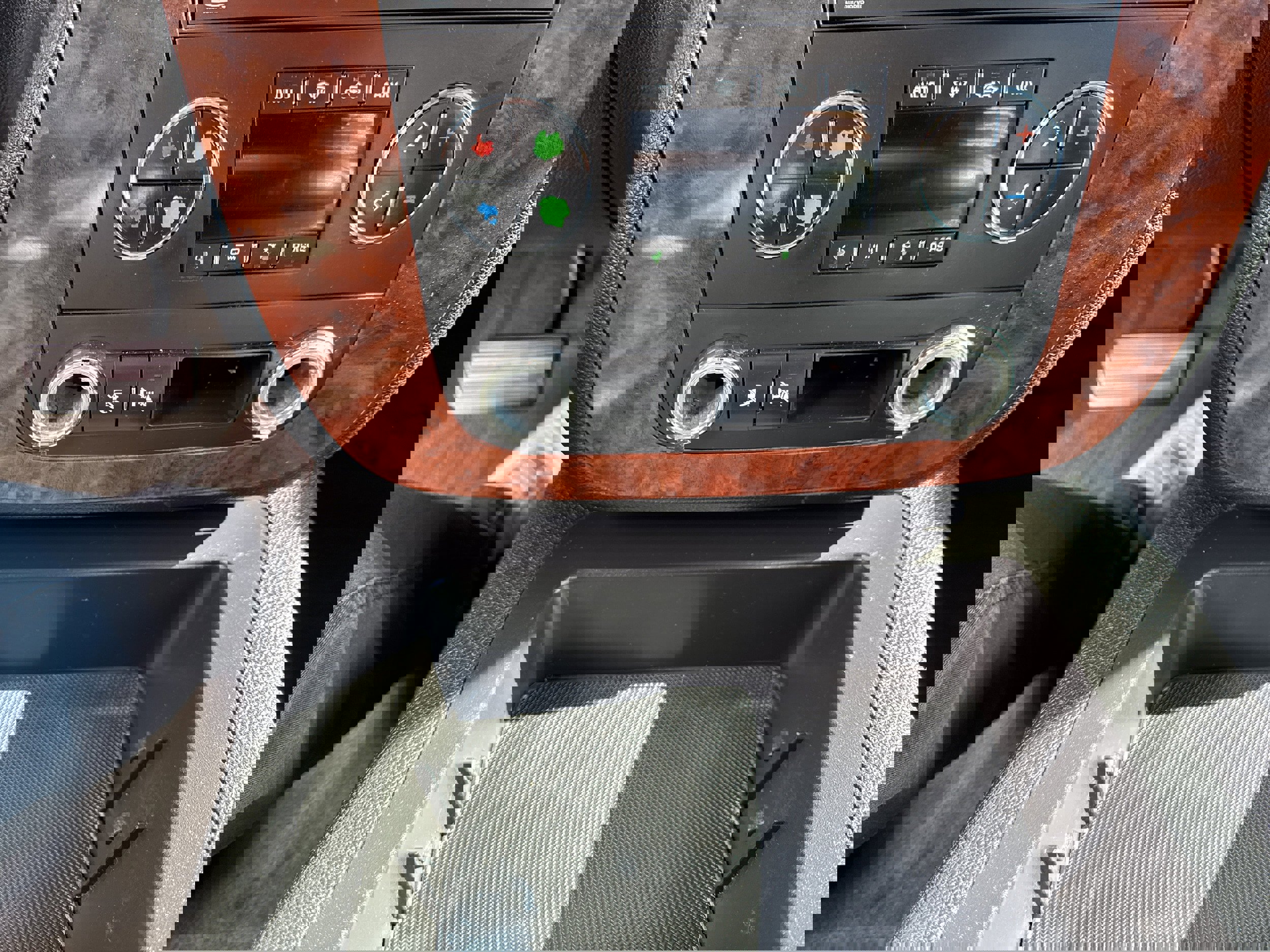 Used 2008 Chevrolet Tahoe 4WD Hybrid image 22