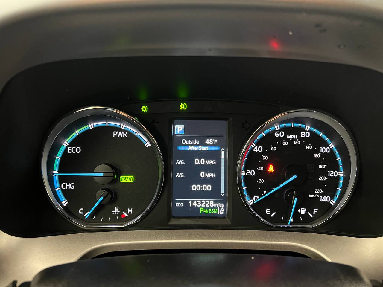 Used 2016 Toyota RAV4 Limited image 16