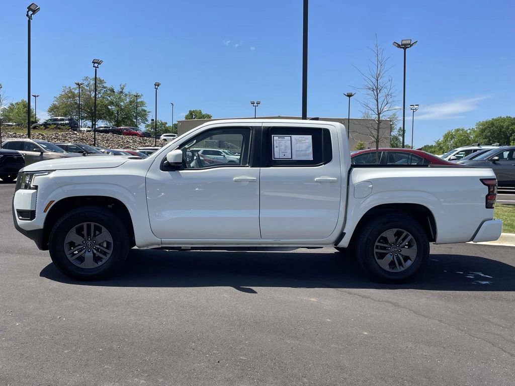 Used 2026 Nissan Frontier SV image 6