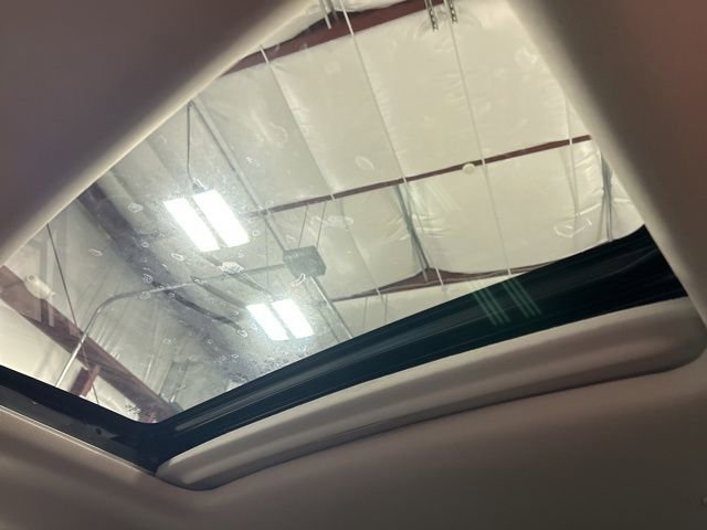 Certified 2025 Honda HR-V EX-L image 21