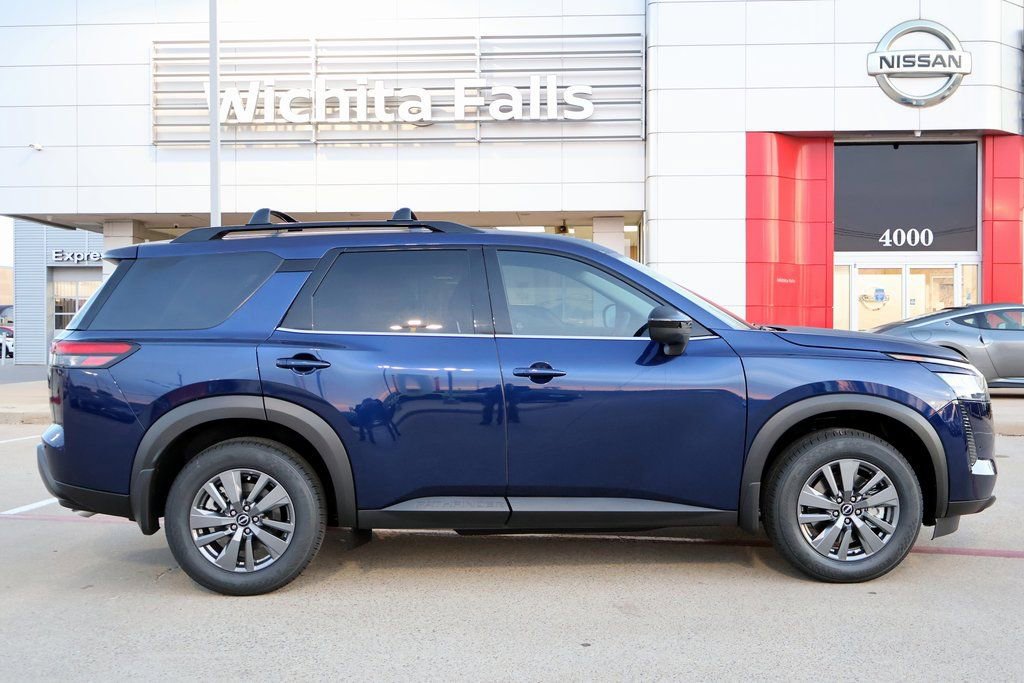 New 2026 Nissan Pathfinder SV image 5
