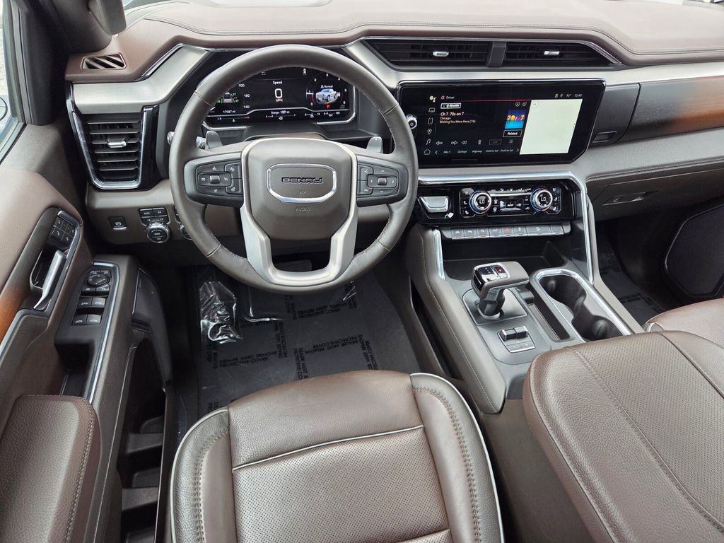 Used 2025 GMC Sierra 1500 Denali w/ Denali Reserve Package image 11