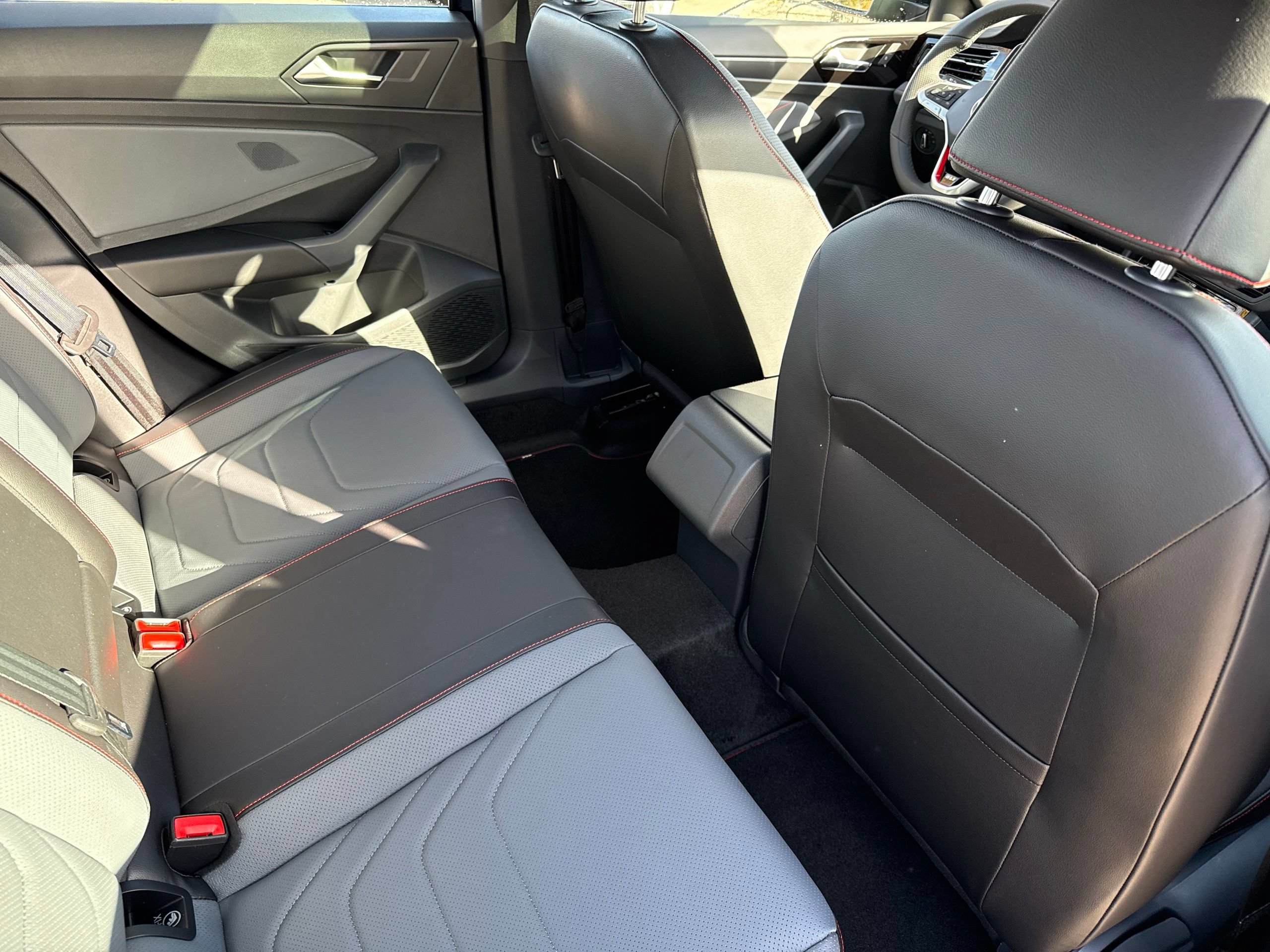 New 2026 Volkswagen Jetta GLI Autobahn FWD image 24