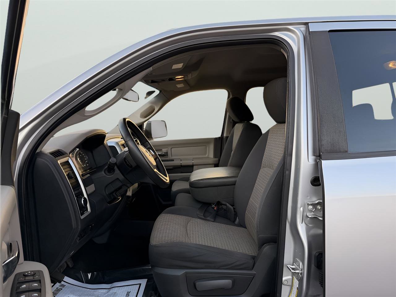 Used 2010 Dodge Ram 2500 Truck SLT w/ Luxury Group image 14