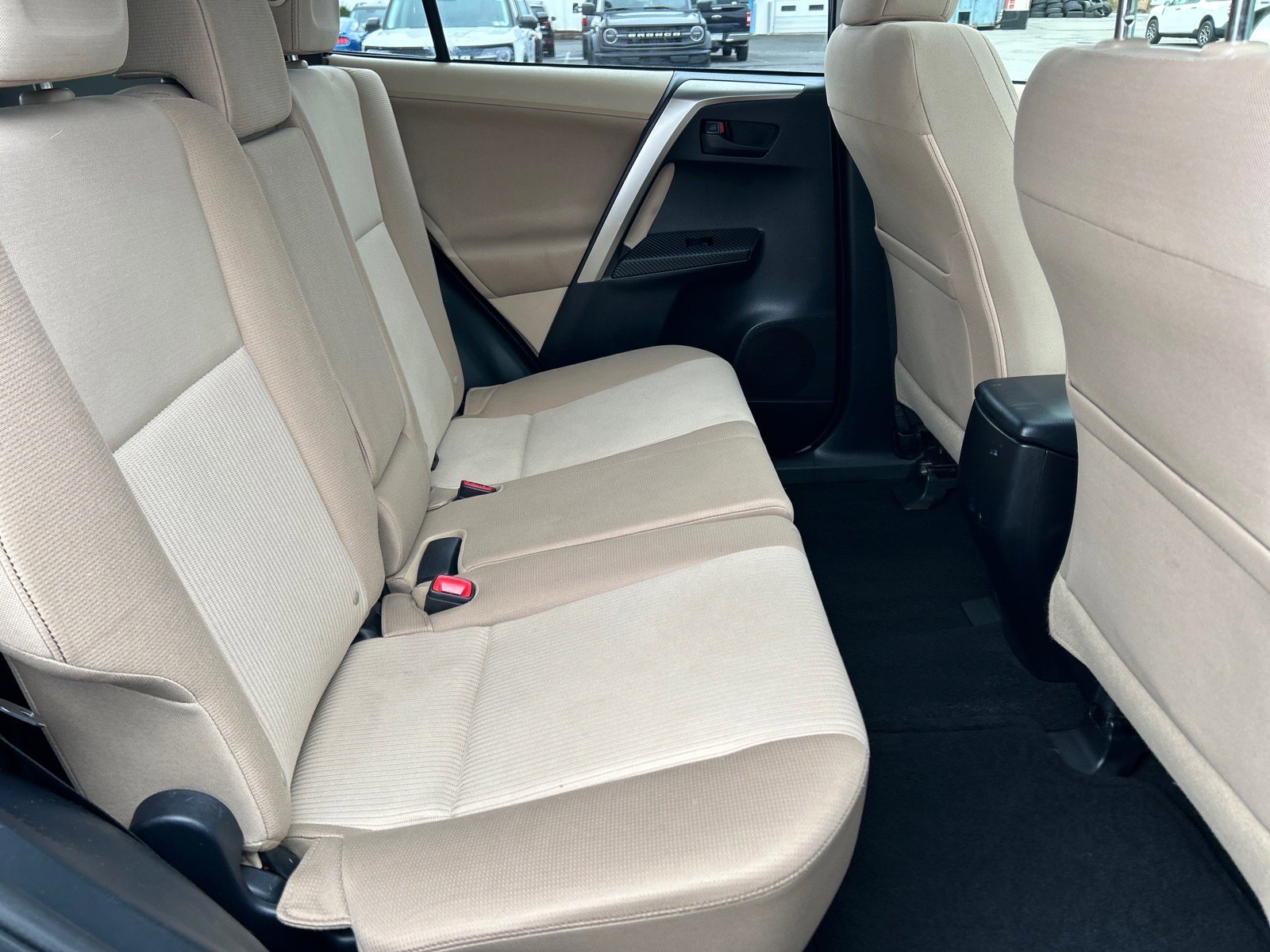 Used 2013 Toyota RAV4 XLE image 20