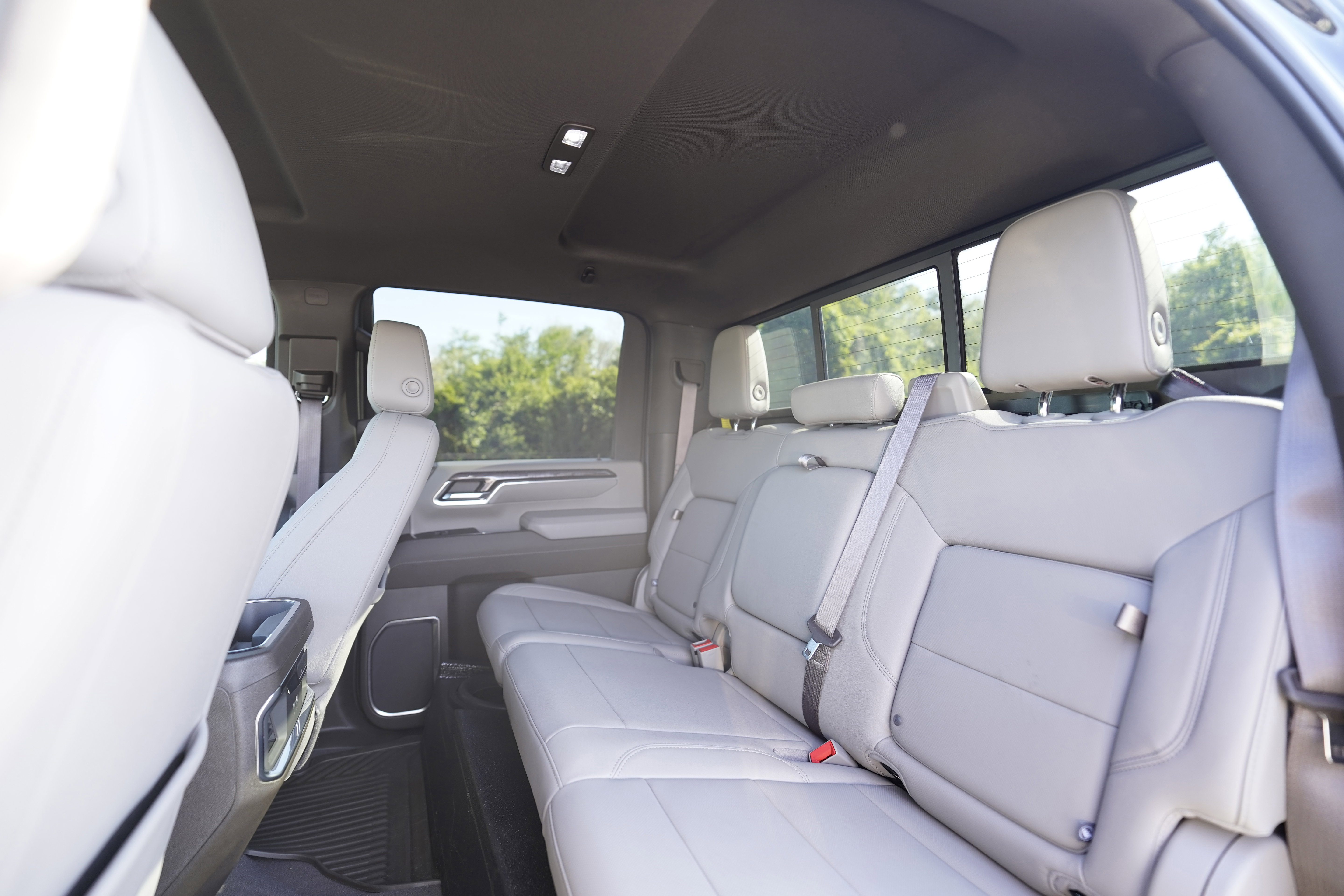 Used 2024 Chevrolet Silverado 3500 LTZ w/ LTZ Plus Package image 12