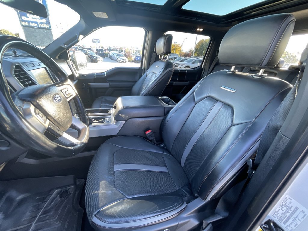 Used 2018 Ford F150 Platinum w/ Equipment Group 701A Luxury AWD/4WD image 18