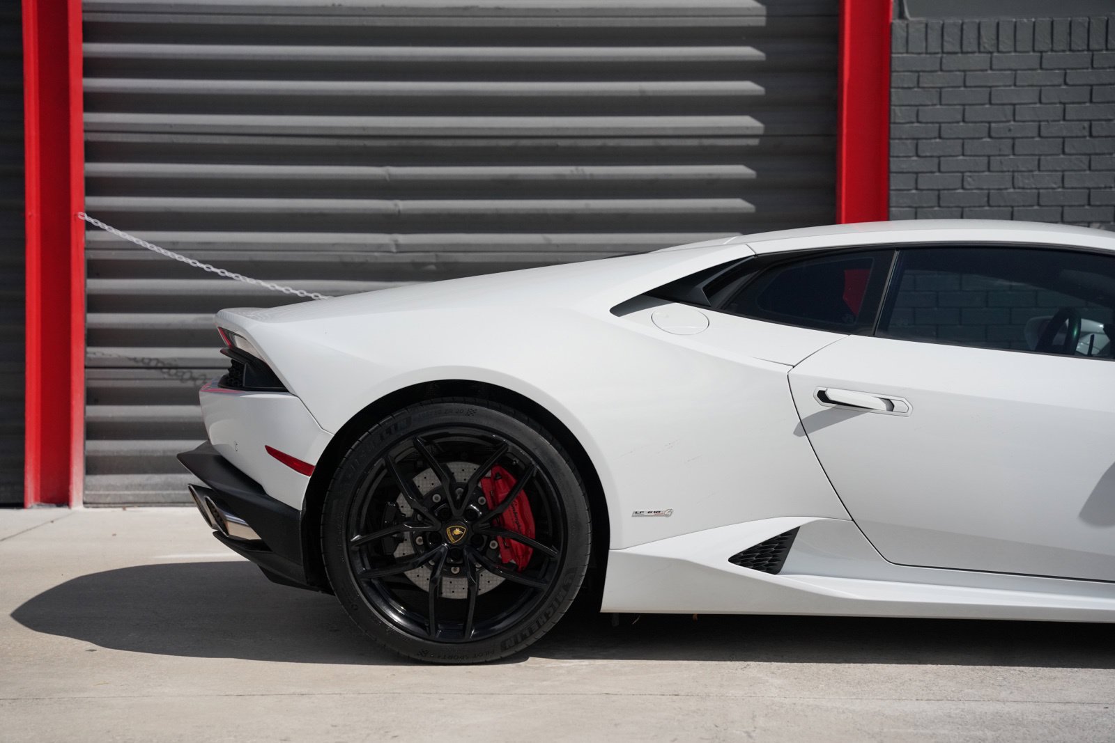 Used 2015 Lamborghini Huracan LP 610-4 AWD/4WD image 12