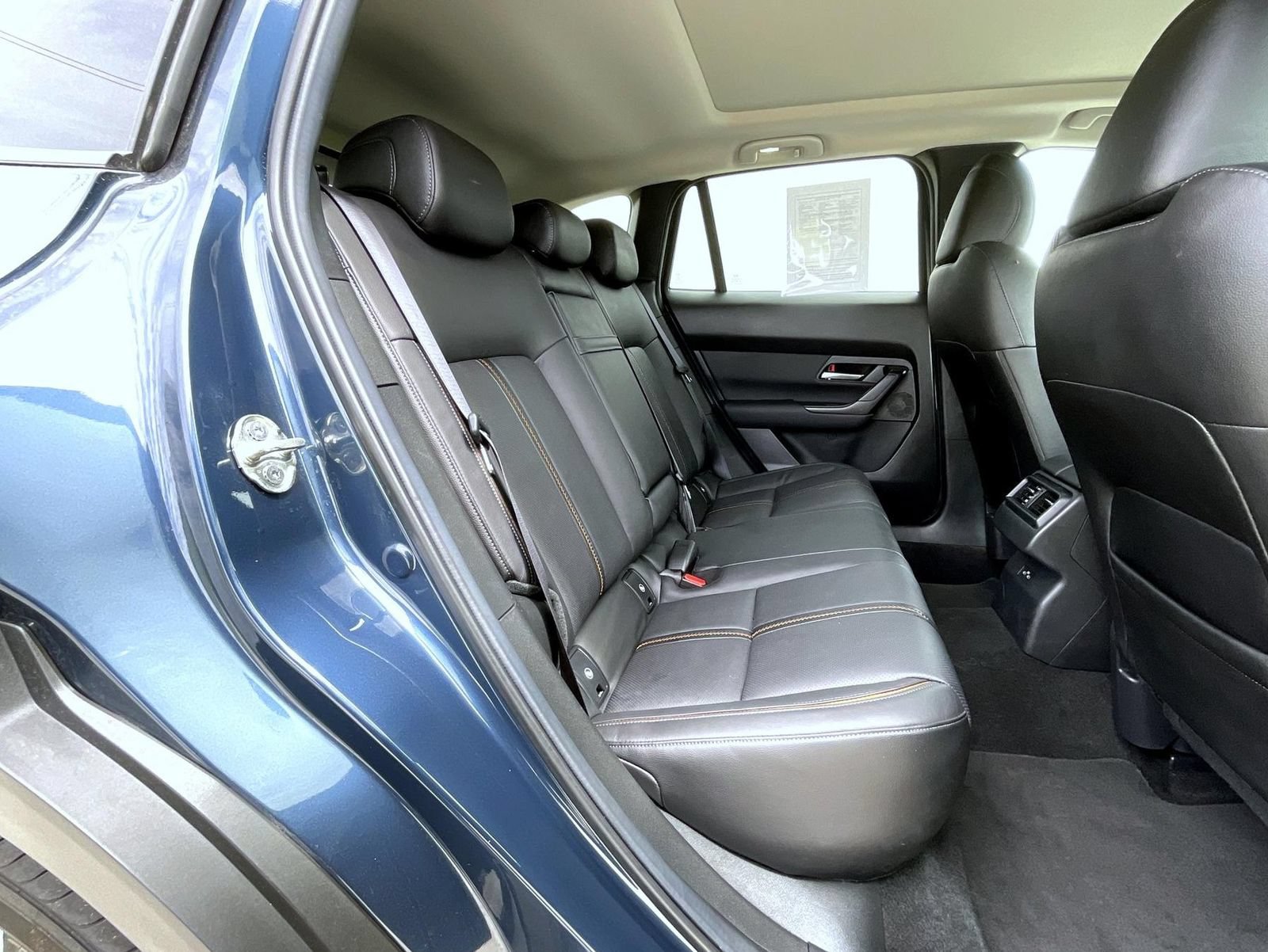 Used 2025 MAZDA CX-50 AWD 2.5 S w/ Premium Plus Pkg image 19