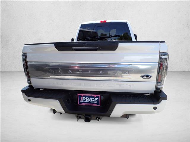 Used 2017 Ford F250 Platinum w/ Platinum Ultimate Package AWD/4WD image 3