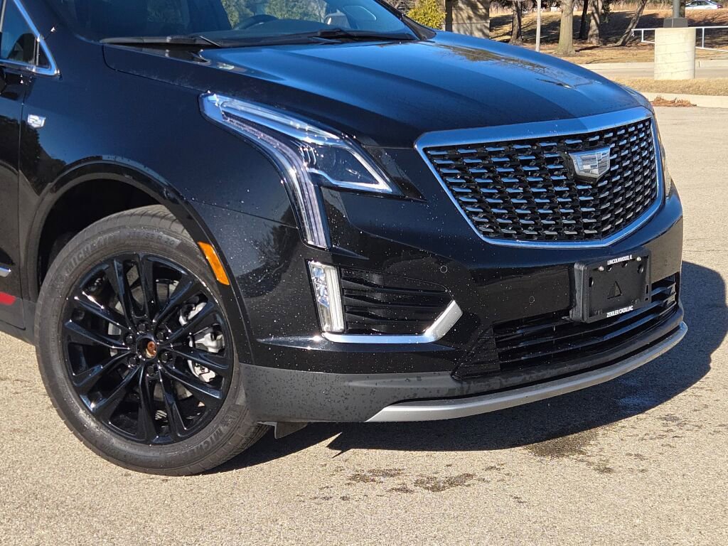 New 2025 Cadillac XT5 Premium Luxury w/ LPO, Red Accent Package video 2