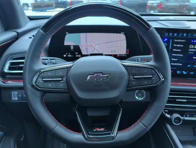 Used 2025 Chevrolet Traverse RS w/ LPO, Floor Liner Package image 17