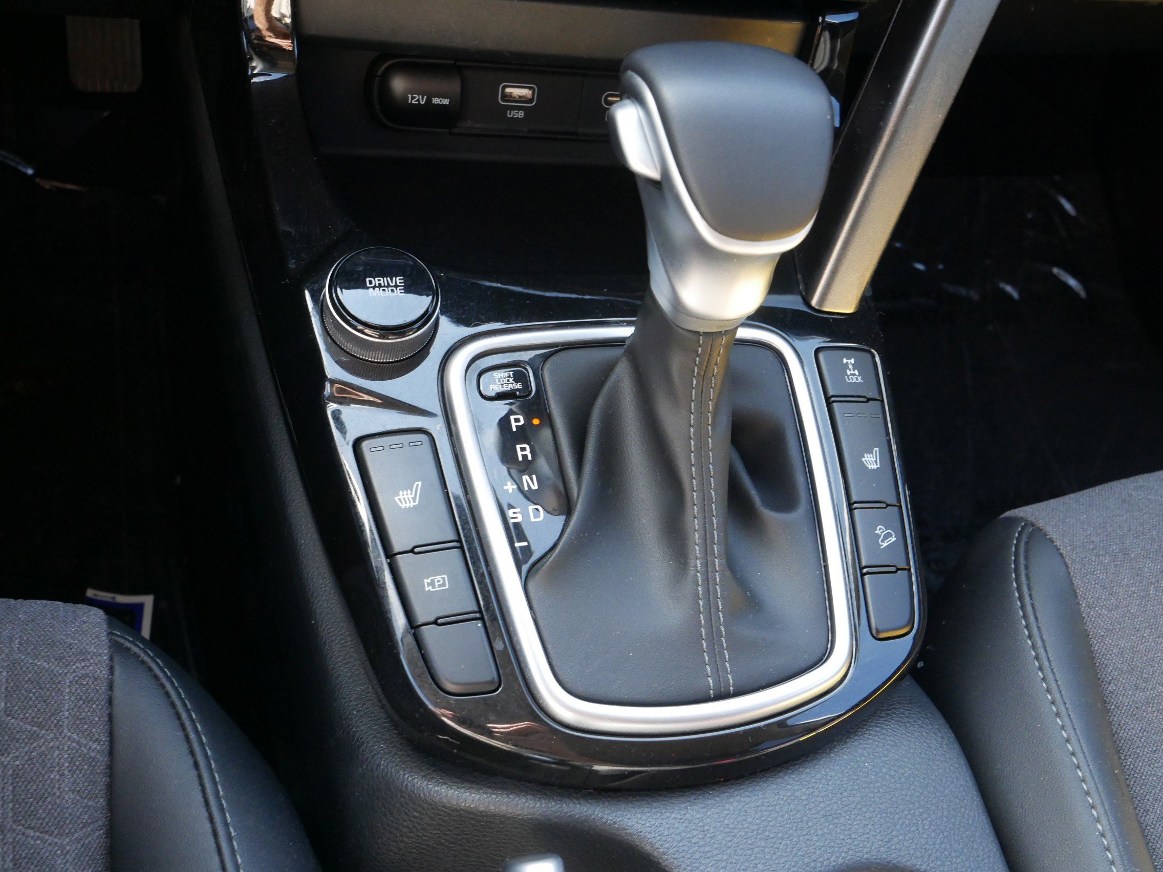 Certified 2024 Kia Seltos X-Line image 24