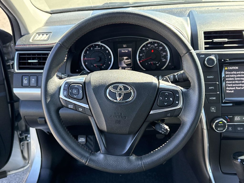 Used 2017 Toyota Camry XSE FWD image 31