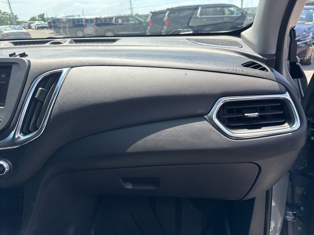 Used 2024 Chevrolet Equinox LT w/ LPO, Floor Liner Package FWD image 17