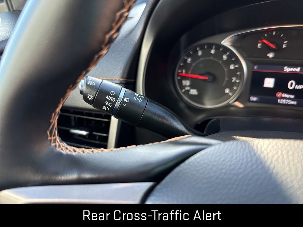 Used 2023 GMC Terrain AT4 w/ Infotainment Package II image 24