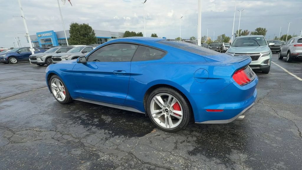 Used 2019 Ford Mustang Premium RWD image 6