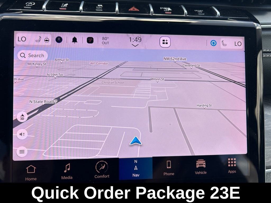 Used 2024 Jeep Grand Cherokee L Limited RWD image 13