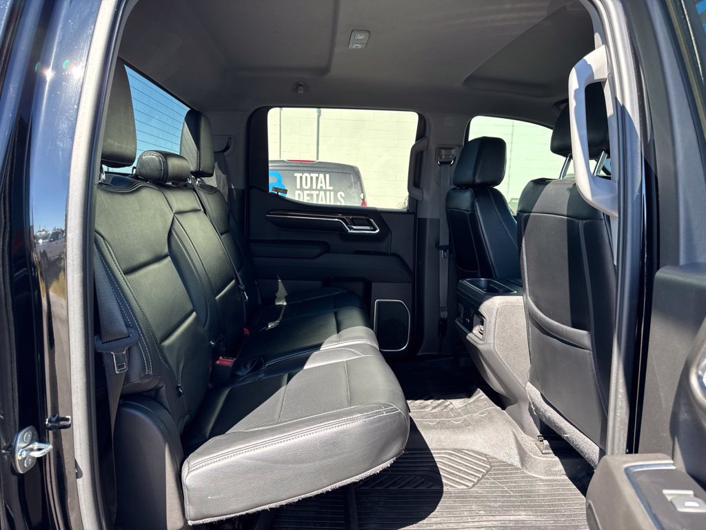 Used 2022 Chevrolet Silverado 1500 LT Trail Boss AWD/4WD image 19