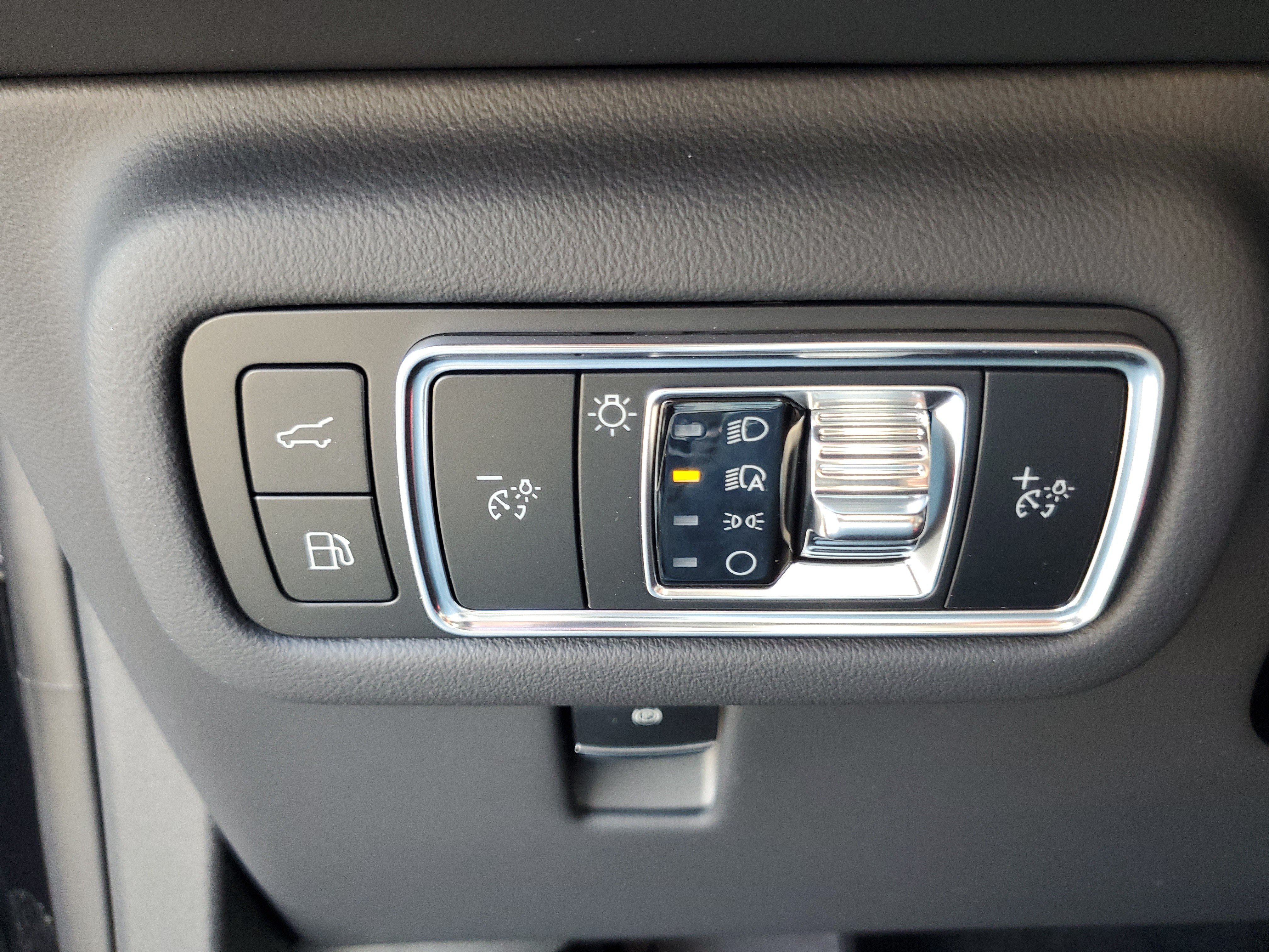 New 2026 Lincoln Nautilus Reserve w/ Jet Appearance Package AWD/4WD image 14