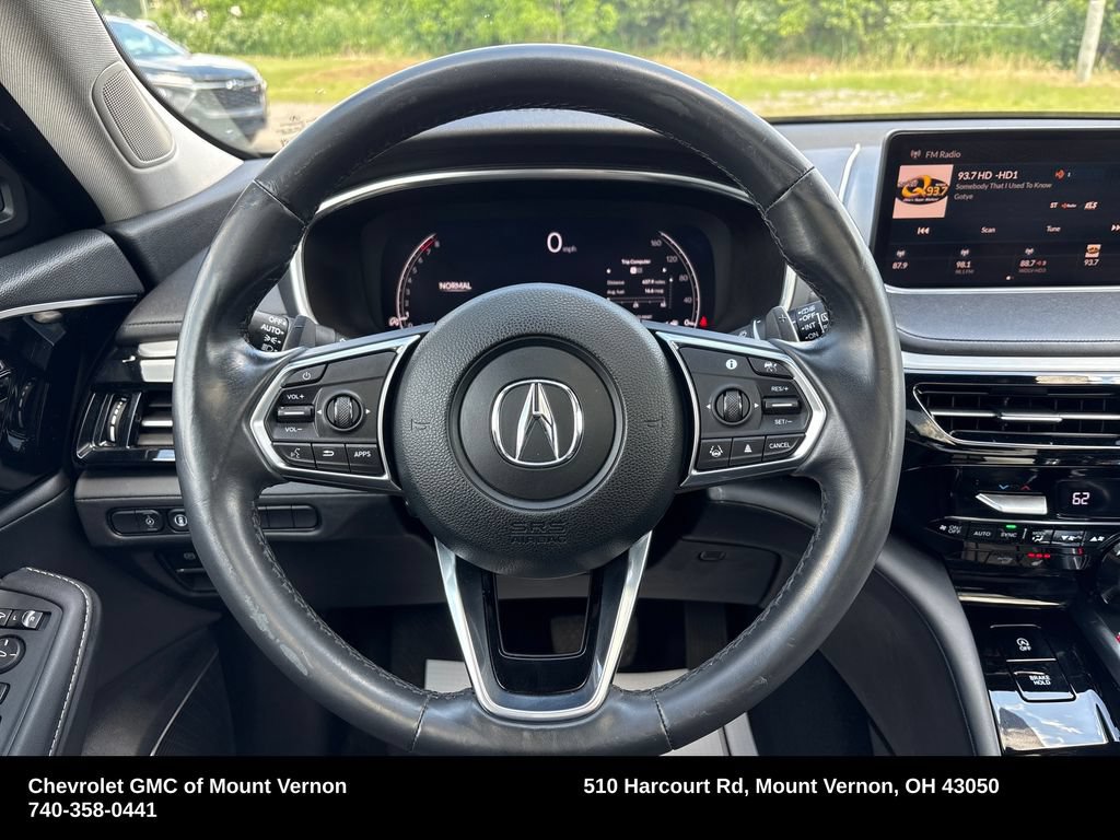Used 2024 Acura MDX SH-AWD w/ Technology Package image 16