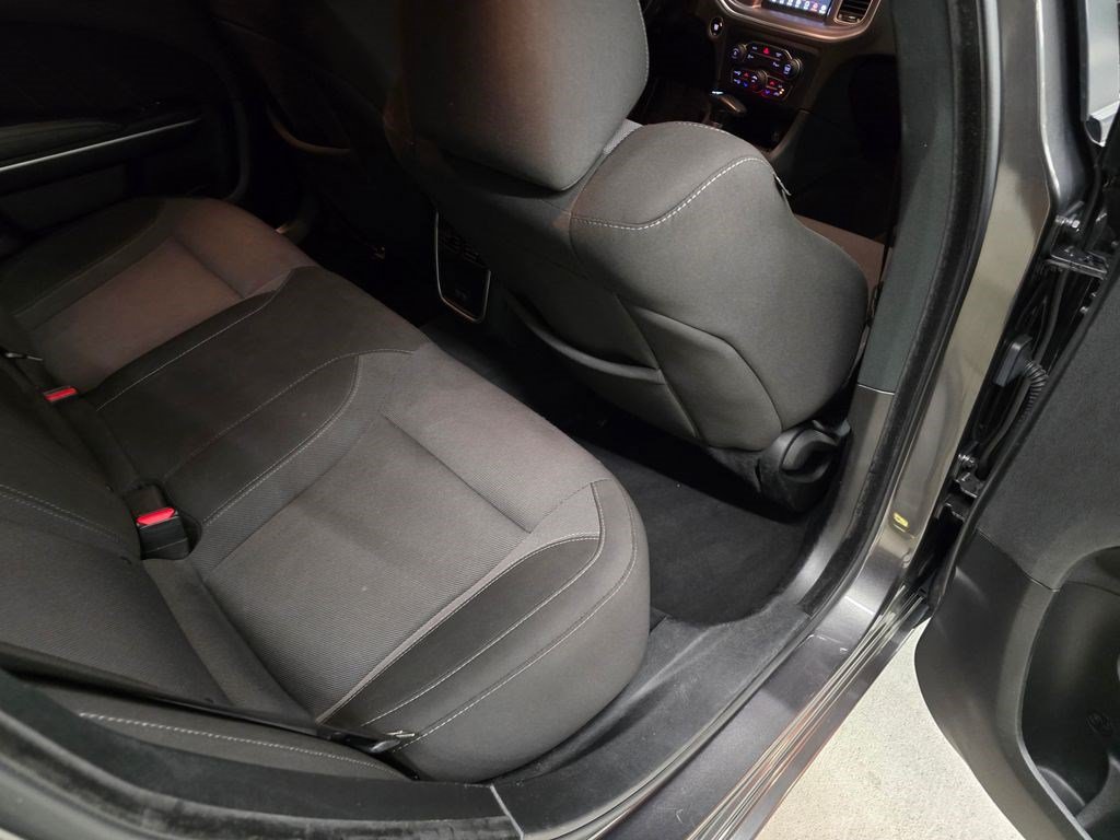 Used 2022 Dodge Charger SXT RWD image 30