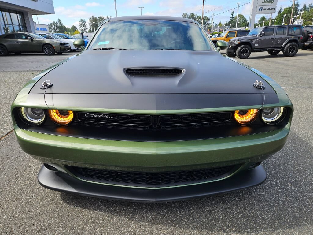 Used 2018 Dodge Challenger T/A RWD image 8