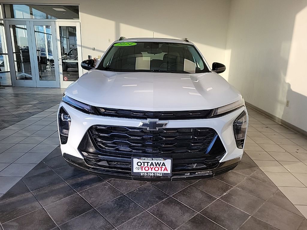 Used 2024 Chevrolet Trax ACTIV w/ Sunroof Package image 4