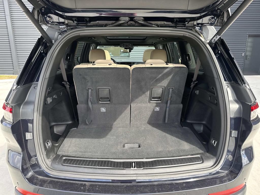 Used 2023 Jeep Grand Cherokee L Limited image 13