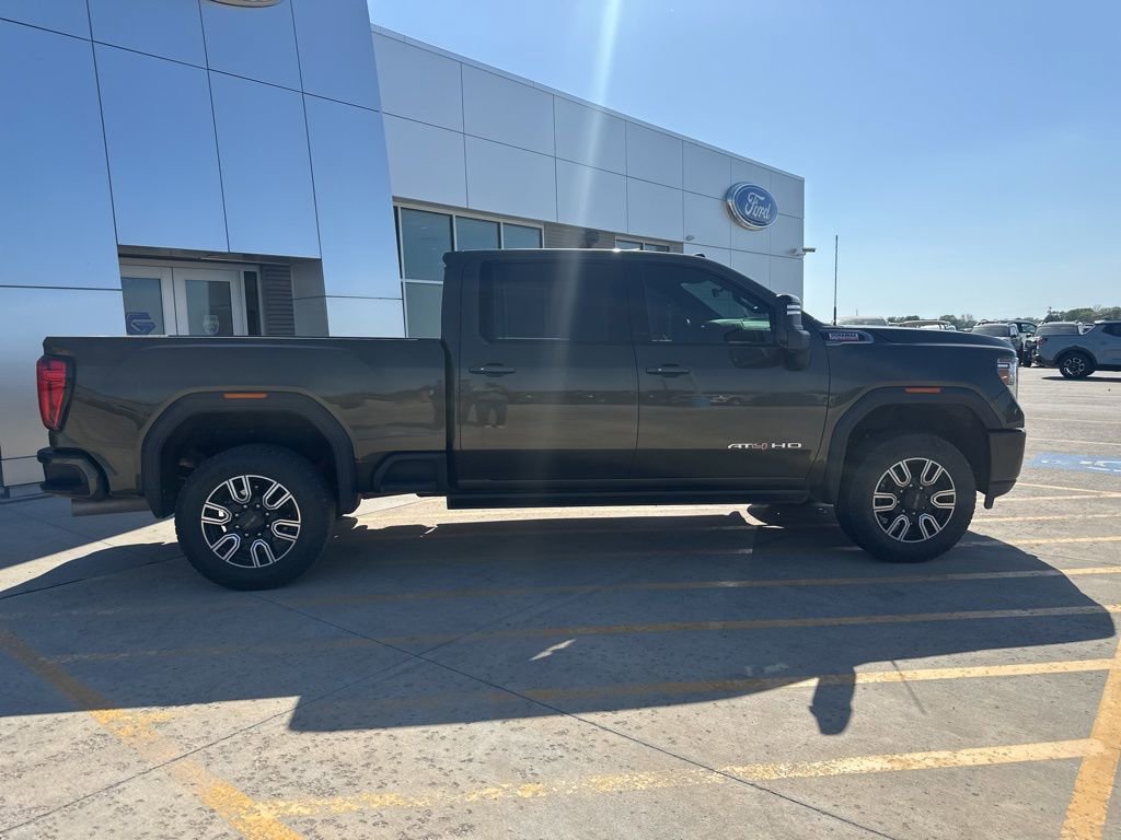 Used 2023 GMC Sierra 2500 AT4 w/ AT4 Premium Plus Package AWD/4WD image 11