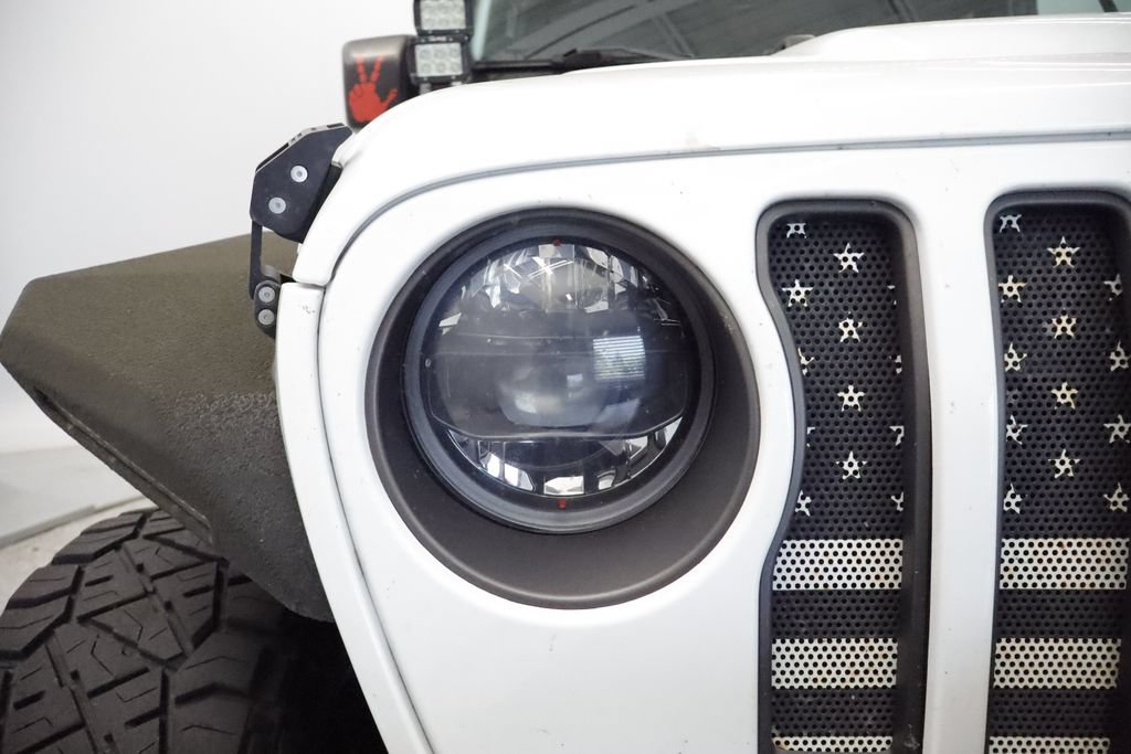 Used 2023 Jeep Wrangler Unlimited Rubicon w/ LED Lighting Group AWD/4WD image 13